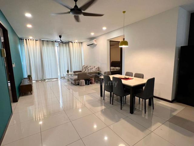 Luminari @ Harbour Place 1