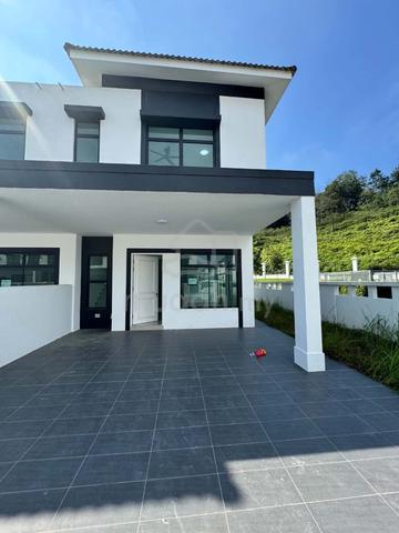 CIQ / Pasir Gudang / Eco Tropics / 4 Bedroom / MMHE / Johor Port 1