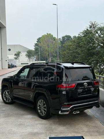 2023 Toyota LANDCRUISER 3.4 ZX (A) PETROL 3K KM - 4