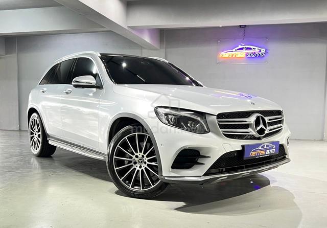2018 Mercedes Benz GLC250 2.0 4MATIC AMG/ 360 Cam - 1