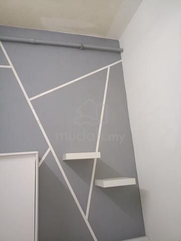 Single room Available for rent at Avenue Crest (Female) 5