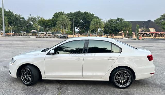 2015 Volkswagen JETTA 1.4 TSI (CKD) (A) - 3