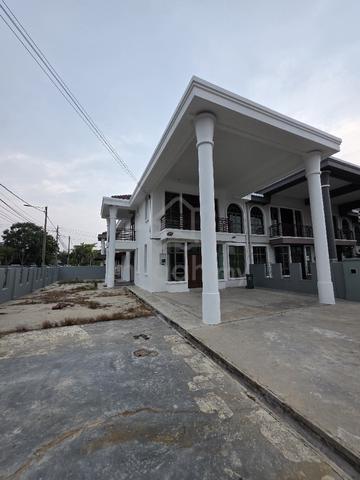 Freehold 2 Storey Corner Lot For Sales - Tmn. Puncak Bertam, Melaka 1