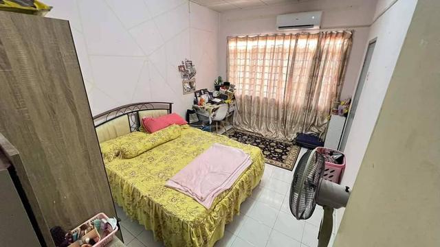 Room For Rent 1