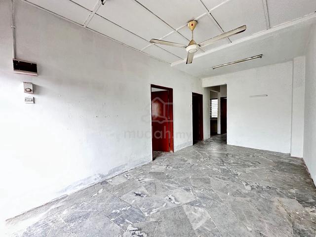Jalan Teratai Bukit Beruntung Rawang 1