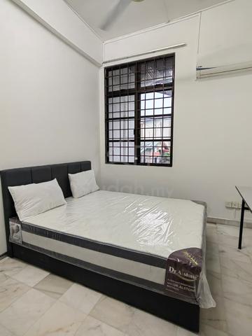 Rent Room Taman Megah Petaling Jaya  1