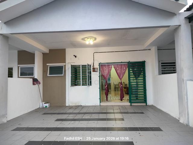Perak Sitiawan 1-tingkat rumah teres untuk disewa 1