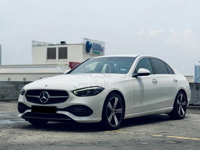 2022 Mercedes-Benz C200 Burmester Auto Parking C&C - 1