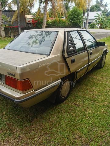 Proton Saga 1.5S Megavalve Tahun 1991 MT - 2