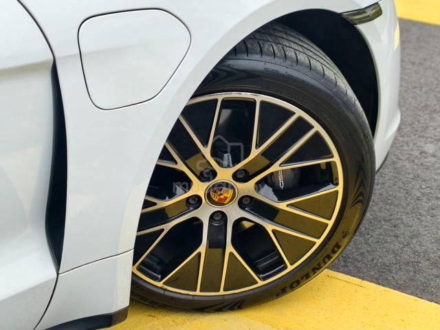 [2021] Porsche TAYCAN RWD 300kW/408PS 67k Mileage - 5