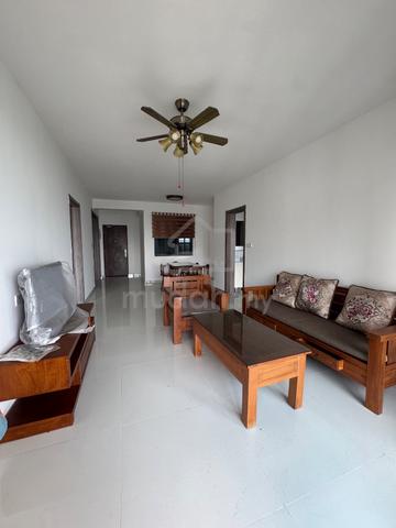 Starview Bay @ Forest City 1