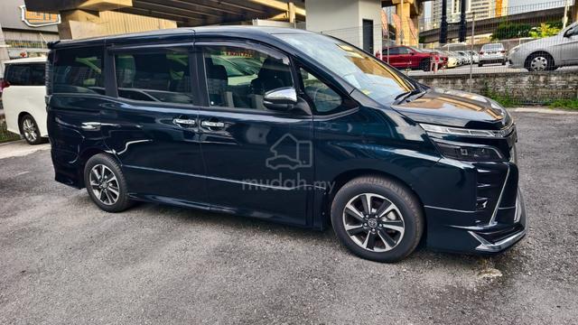 2021 Toyota VOXY 2.0 ZS KIRAMEKI III MODELLISTA - 3