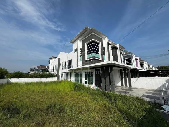 Cheap Sale Gate Guard Corner FREEHOLD Arena Tasek Pertama Avenue Nova 1