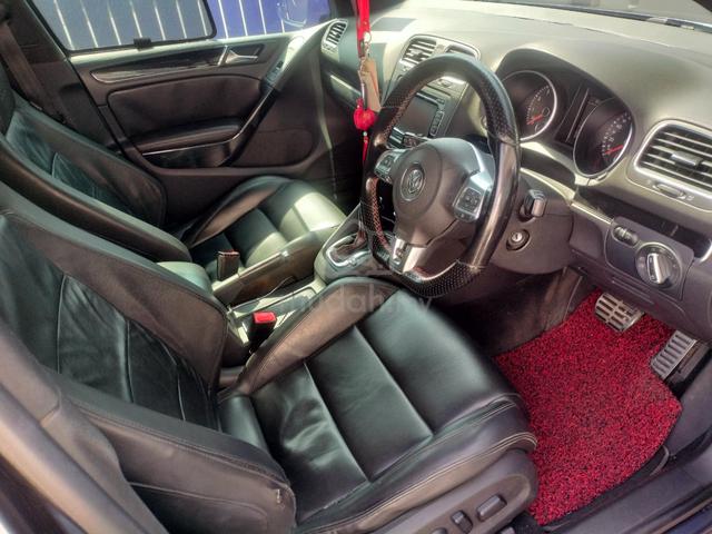 2011 Volkswagen GOLF 2.0 GTi (A) - 5