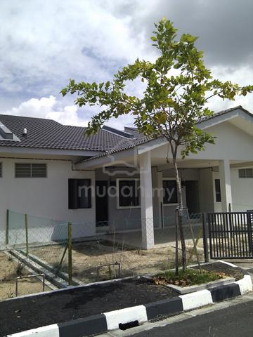 3BR 2 Bath 1-storey Terraced for Rent, Tmn Intan Delima, Batu Kawan 1