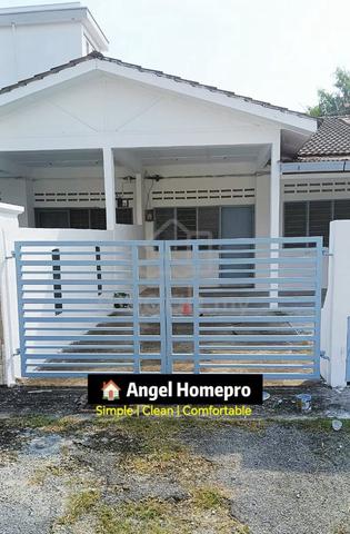 Newly Renovated Single Storey Terrace House at Taman Blossom For RENT 1