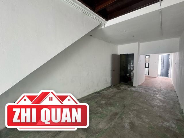 JALAN TRANSFER 551sf Ground floor SHOPLOT Georgetown Mainroad road 1