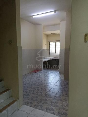 IPOH Meru Double Storey House For Rent 2