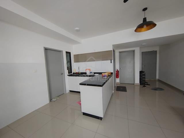 Avia Plus, Bandar Country Homes 1