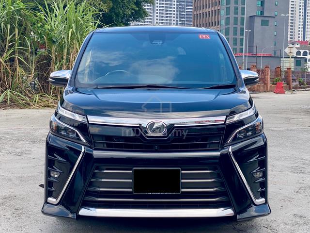 2018 Toyota VOXY 2.0 ZS KIRAMEKI 7-SEATER F/SPEC - 3