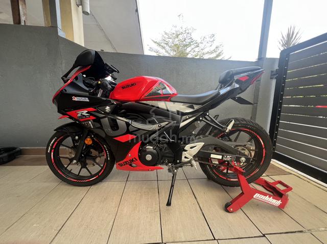SUZUKI GSX-R 150 untuk dijual - photo 2 of 9