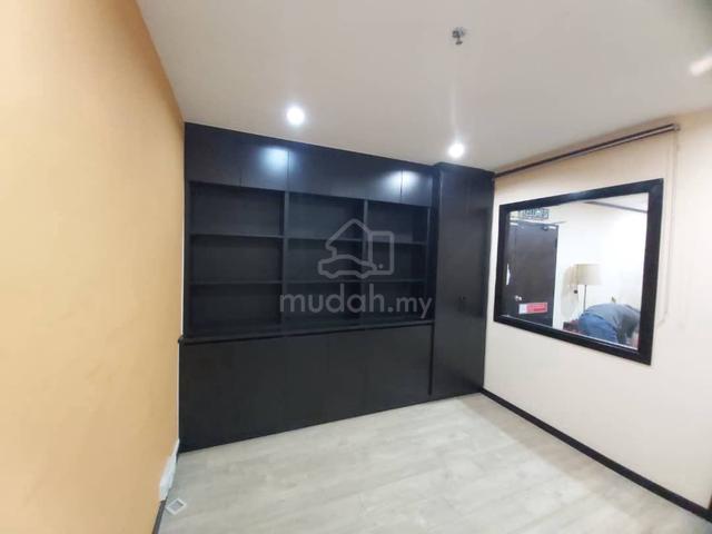 Oasis Square - Ara Damansara - Office for Sale 1