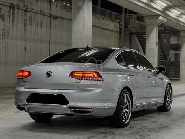 2018 Volkswagen PASSAT 2.0 TSI HIGHLINE (CKD) B8 - 4
