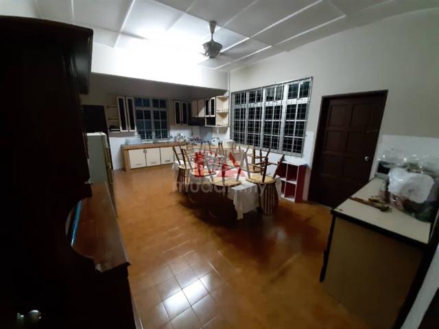 Single-Storey Bungalow for Sale @ Medan Tok Sira, Kuantan 5