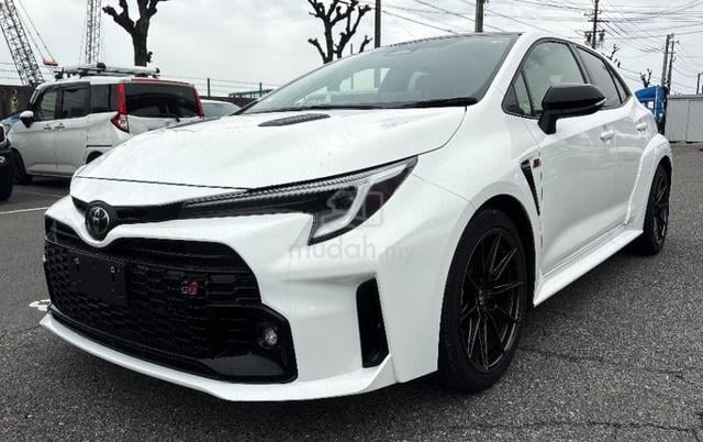 2024 Toyota COROLLA 1.8 GR SPORT MT GRADE 5A 6K KM - 1