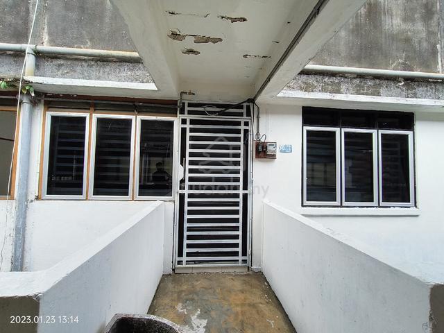 flat kampung boyan  1