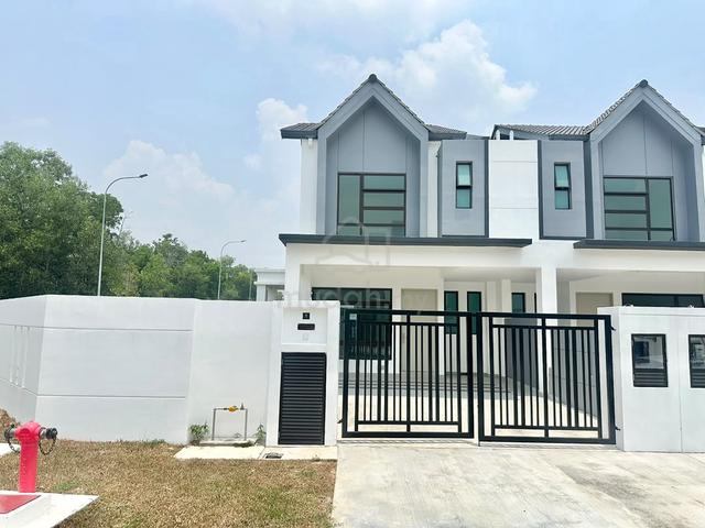 Nasa City, Palma puteri, Corner Lot, 20x70, partial furnished 1