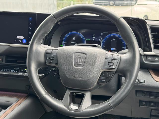2024 Toyota CROWN 2.5 Z-SPEC BLACK PKG HEV - 5