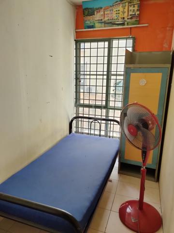 Bilik Lelaki Pusat Komersial Shah alam Seksyen 7 untuk Di sewa 1