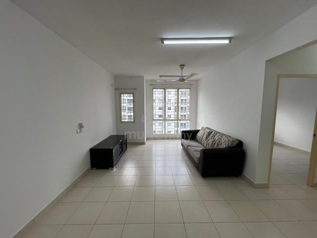 Seri Baiduri Apartments @ Setia Alam 1
