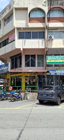 3 Unit Ruang Pejabat Aircond Mezzanine Floor, Corner Lot Taman Permata 1