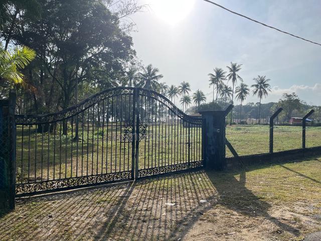 TANAH FREEHOLD BERHADAPAN PANTAI SUNGAI ULAR, CHERATING Direct Owner 1