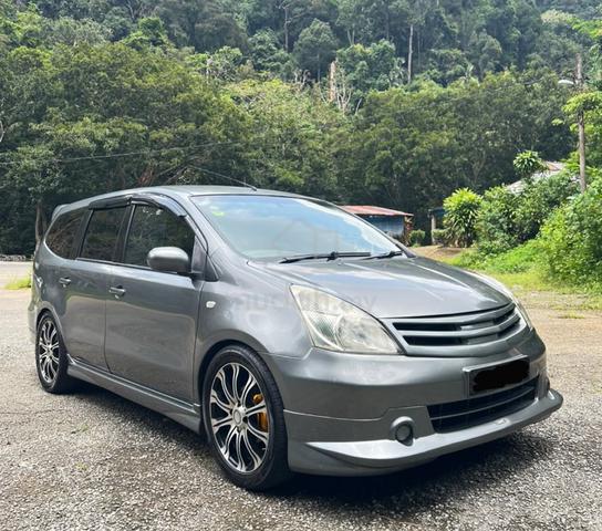 2010 Nissan GRAND LIVINA 1.6 IMPUL (A) - 1