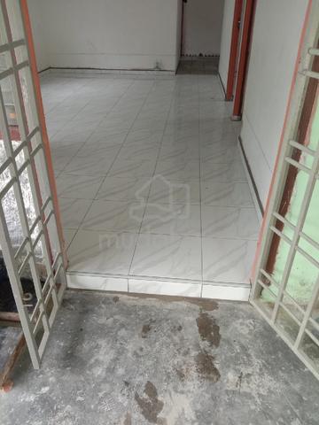 Rumah Sewa Pekan Nenas 1