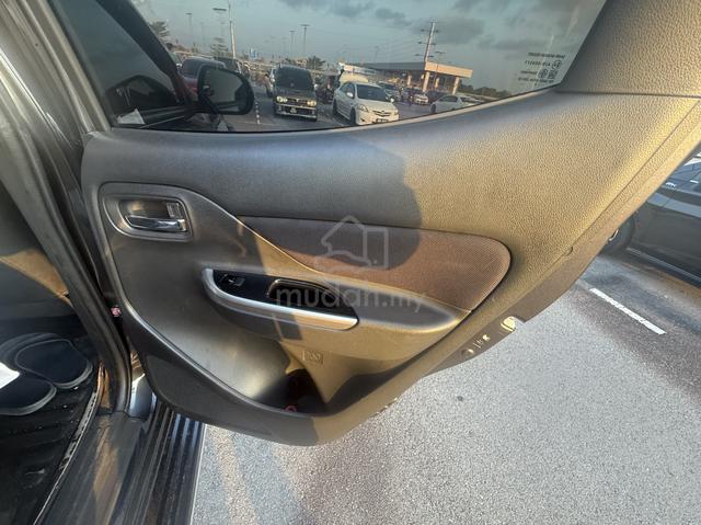 2021 Mitsubishi TRITON 2.4 VGT PREMIUM MY19 L200 - 4