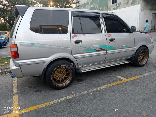 2002 Toyota UNSER 1.8 GLI FACELIFT (M) - 5