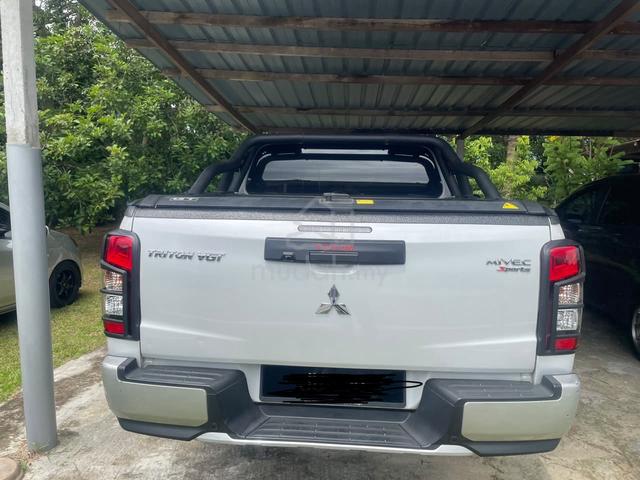 2021 Mitsubishi TRITON 2.4 VGT PREMIUM (A) - 2