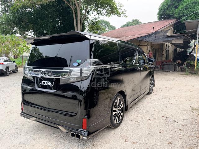Toyota VELLFIRE 2.5 ZG Sunroof Facelift (A) - 5
