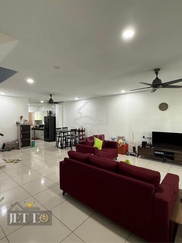 Jaromas Zinnia, Jenjarom | 22x72.5 | Fully Furnished | Minor Reno 1