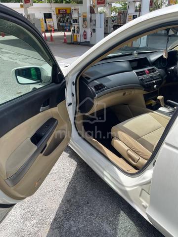 2010 Honda ACCORD 2.0 VTi-L (A) - 5
