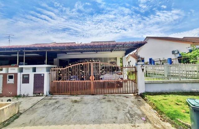 END LOT WITH LAND : RIMBA, BANDAR SERI ALAM (3,067 sqft) 4 BILIK 1