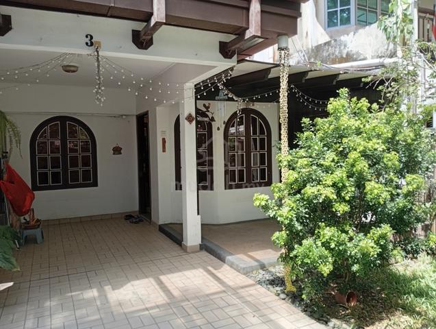 RENOVATED EXTENDED Double Storey Terrace Serdang Raya near MRT Serdang 1