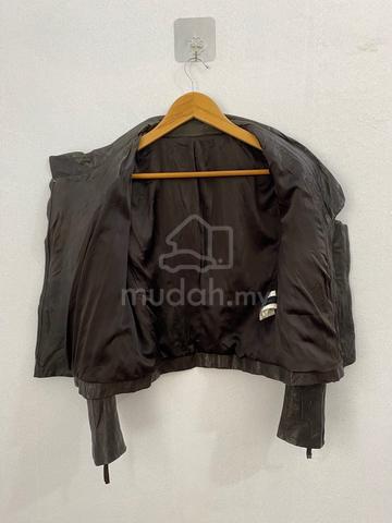 Sheepskin Leather Embellished Cropped Jacket - photo 2 of 6