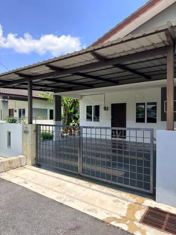 Rumah Cluster Semi D untuk disewa 1