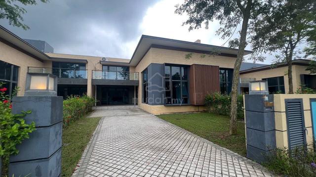 Fully Furnished Villa Pinggiran Forest City Iskandar Puteri 1
