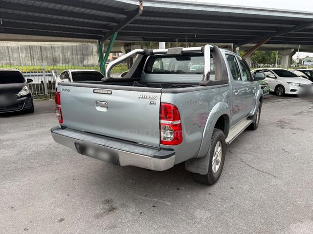 2013 Toyota HILUX 2.5 (A) G VNT KUN25R FACELIFT - 4
